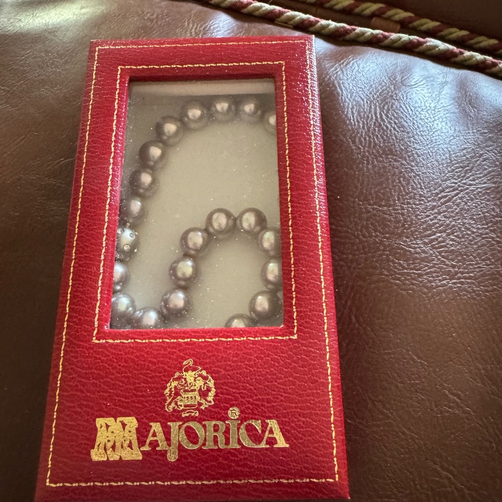 Grey Necklace Elegant Jewelry